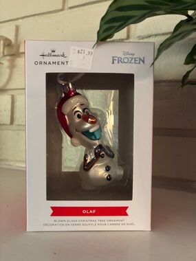 Hallmark Frozen Olaf Glass Ornament